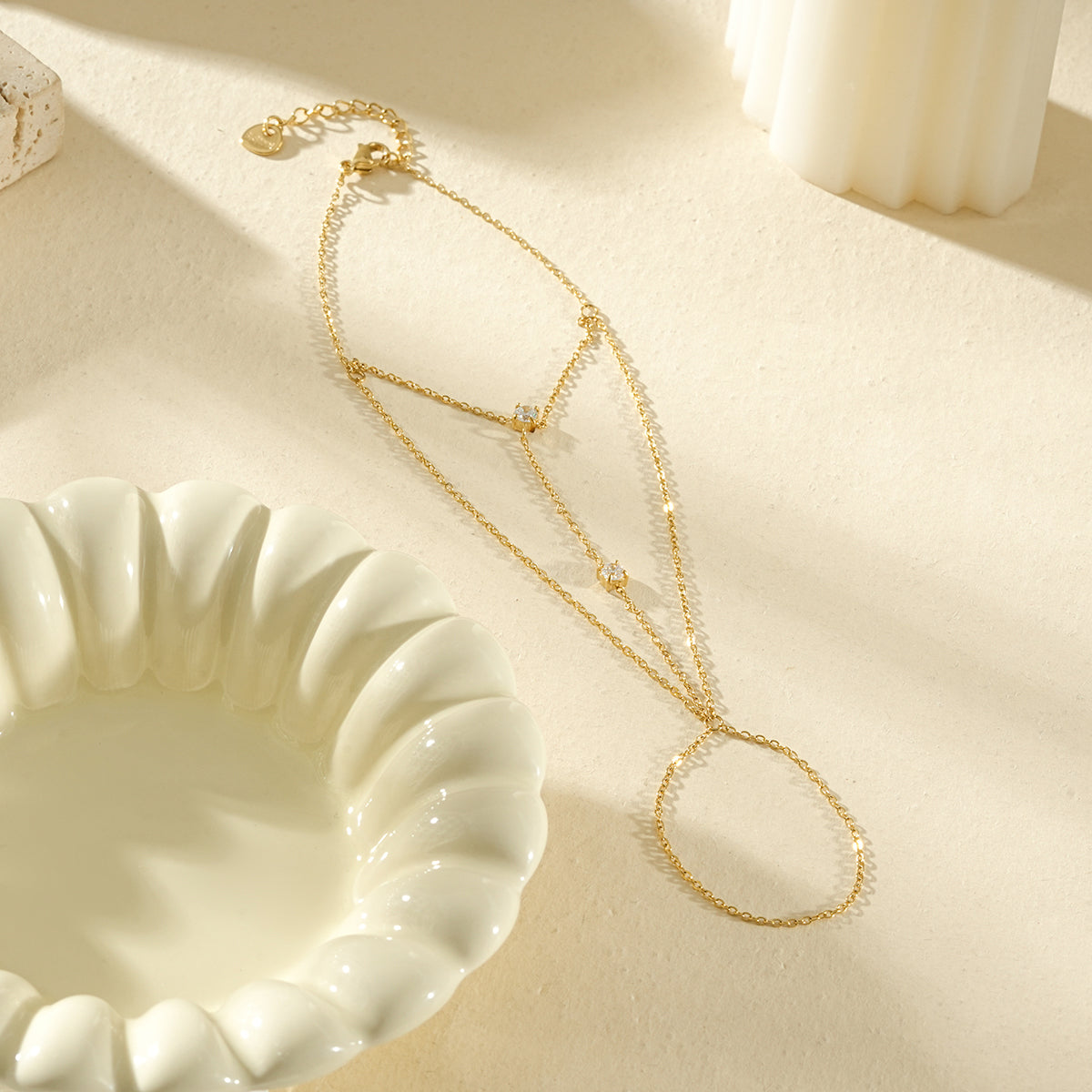 Chaîne de main Kaia