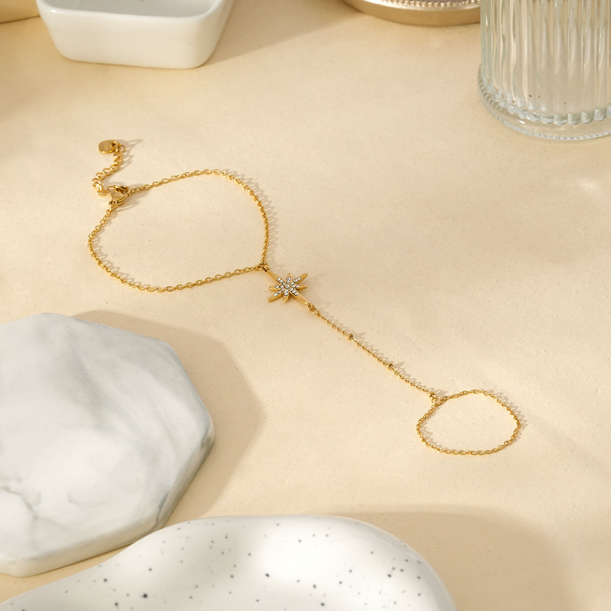 Chaîne de main Stella