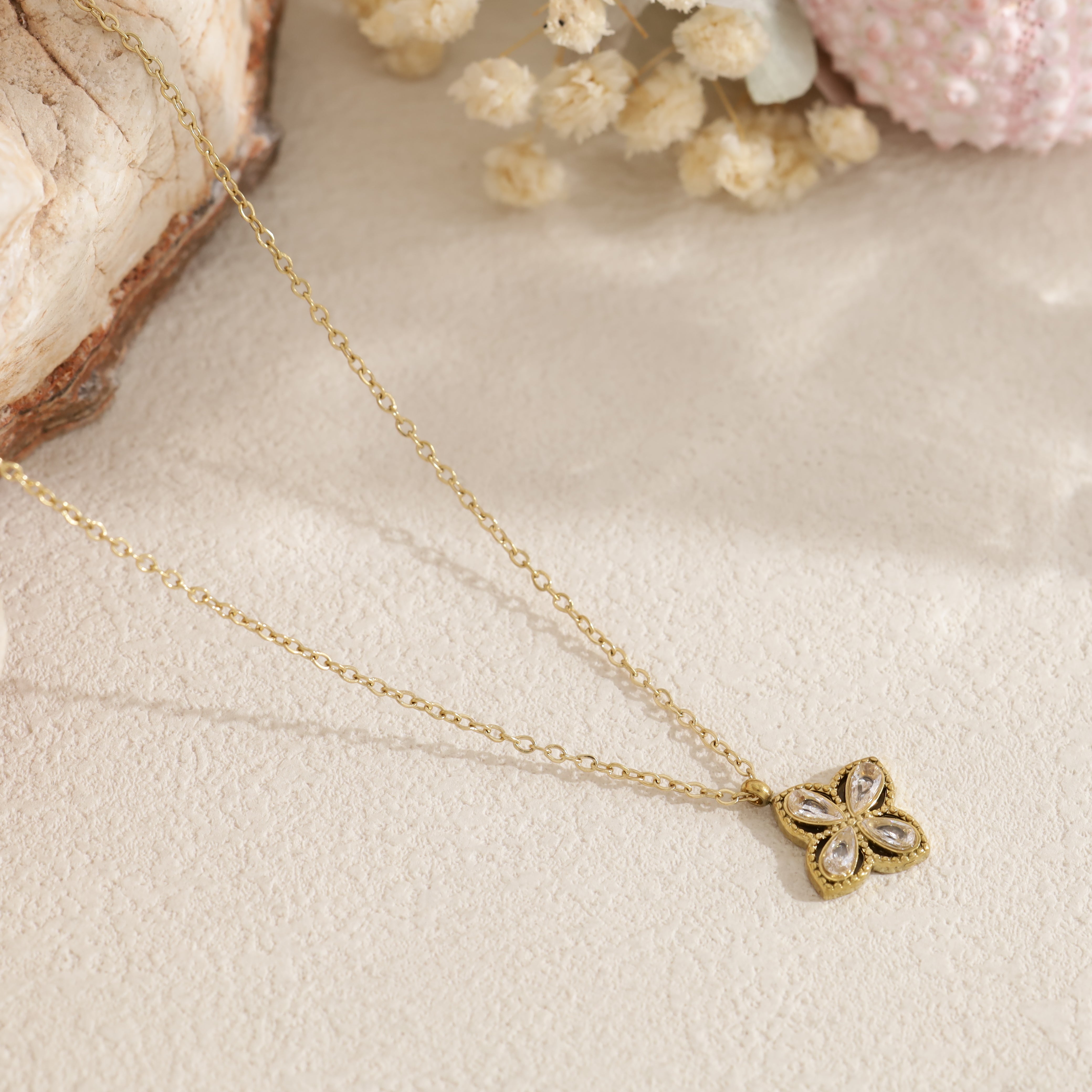 Collier Anya