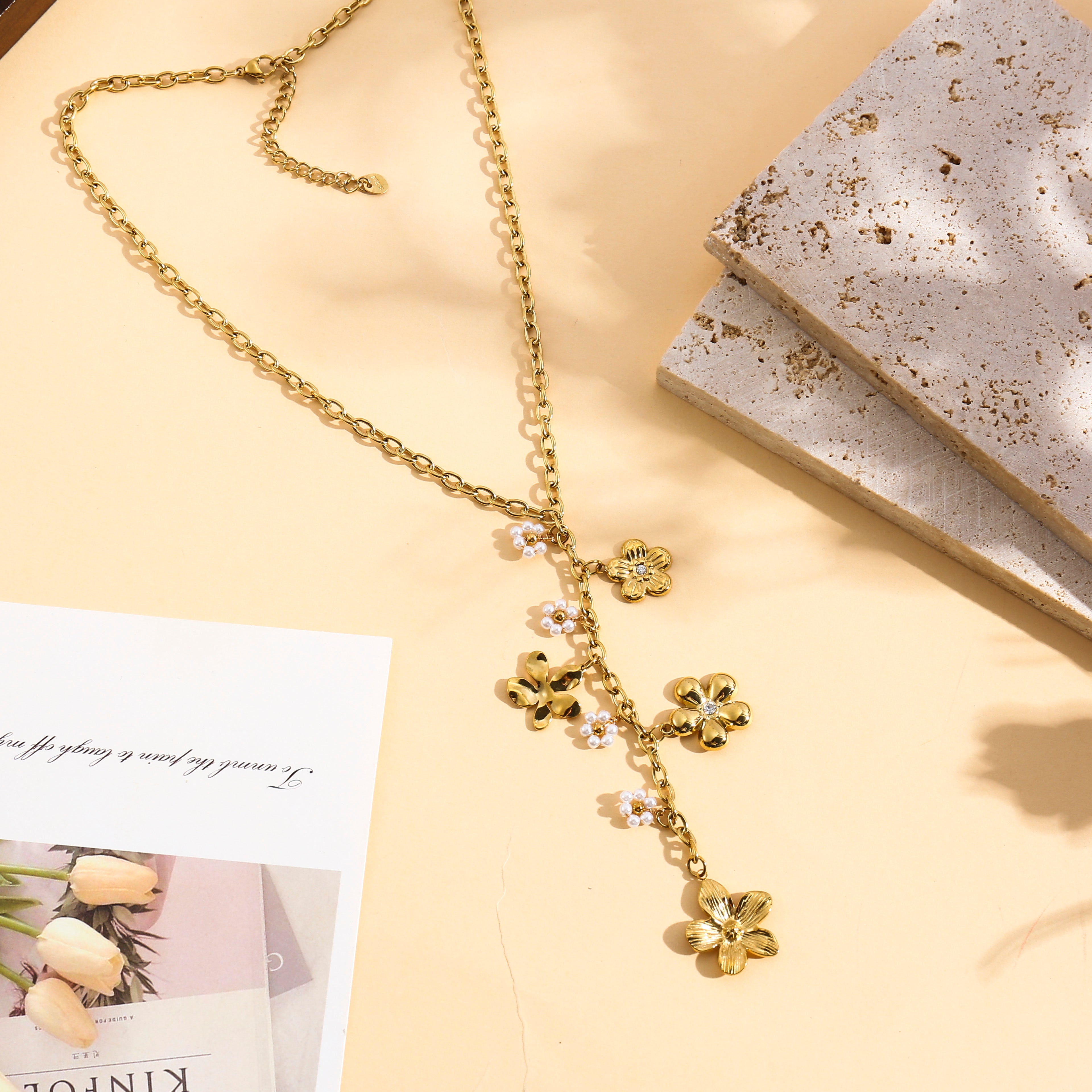 Collier Fleurine